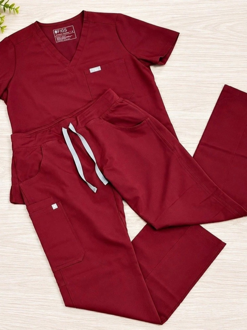 FIGS Scrub Set Technical Collection Burgundy Medium Top Small Pants EUC